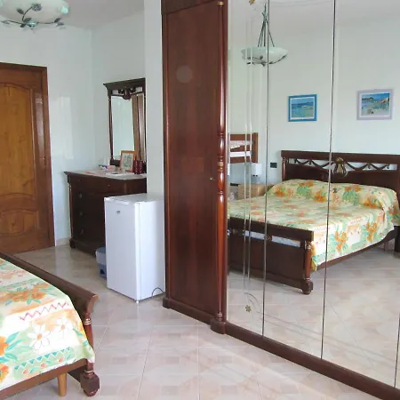 Nocleg ze śniadaniem Il Portico 4*