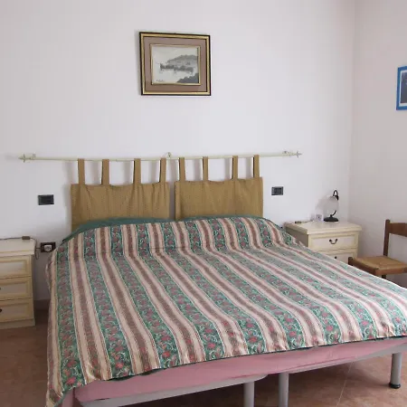 Il Portico Bed & Breakfast Uras